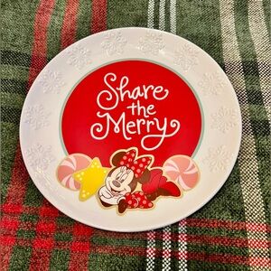 🎅🏼Hallmark Disney Minnie Mouse Share the Merry Snowflake 9" Round Cookie Plate🎄